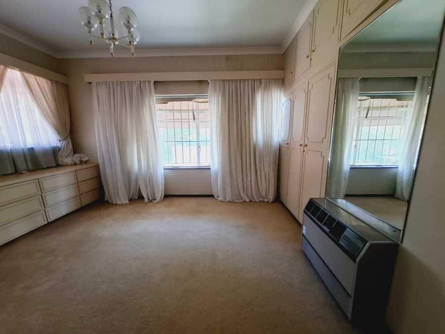 5 Bedroom Property for Sale in Dan Pienaar Free State